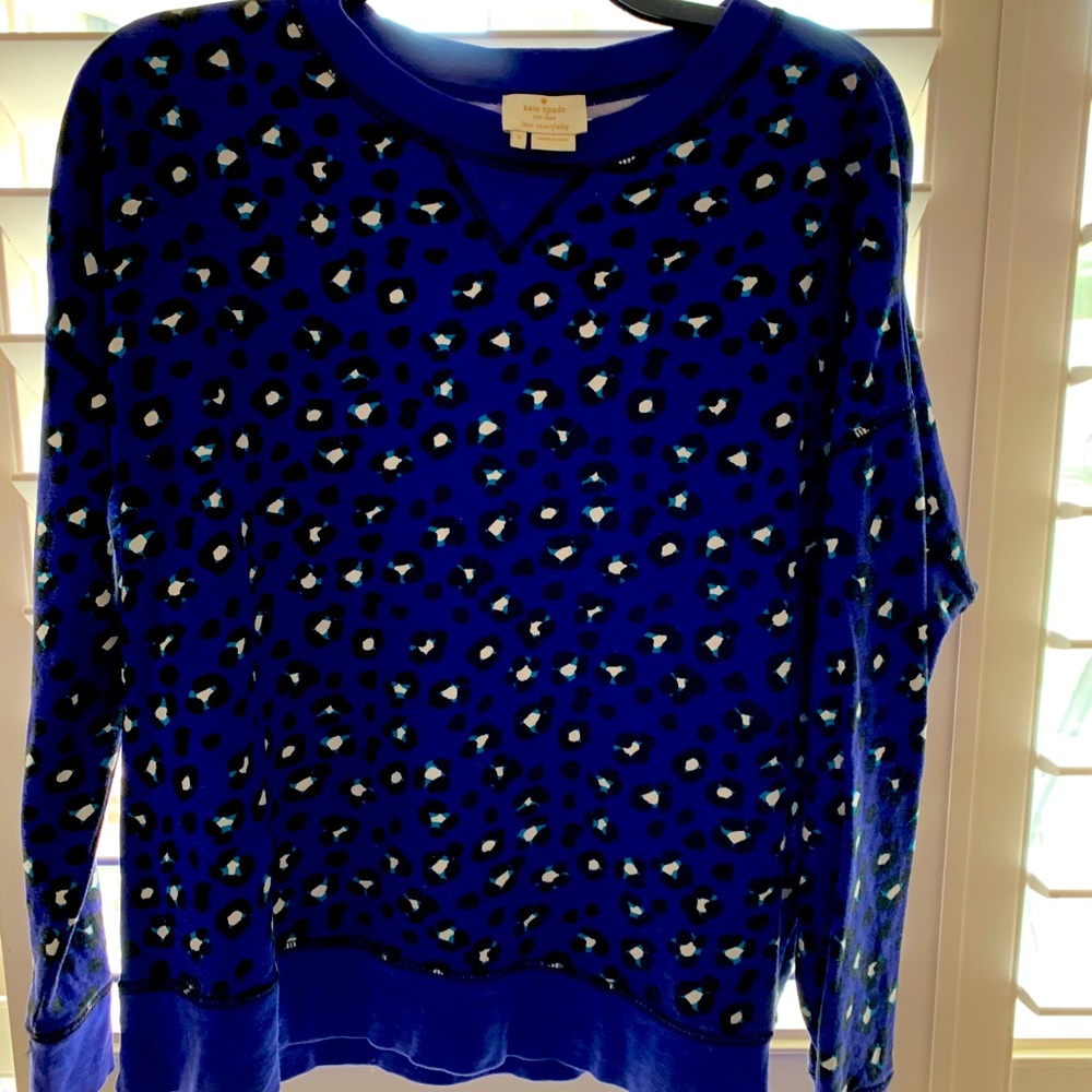 Sweatshirt top